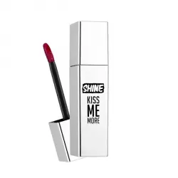 Shine Kiss Me More Labial Líquido