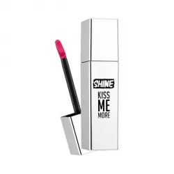 Shine Kiss Me More Labial Líquido