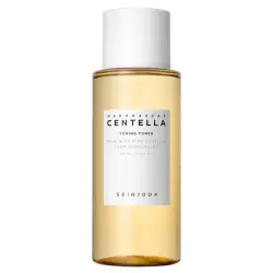 SKIN1004 - Madagascar Centella Toning Toner Tónicos faciales 210 ml female