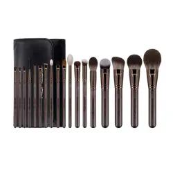 Eigshow - *Magician Series* - Set de brochas (18 piezas) - Lucky Coffee