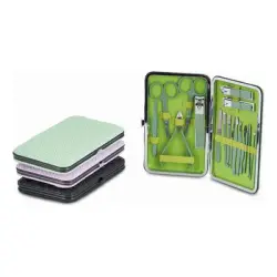 PERFUMANIA Estuche de Manicura Und.