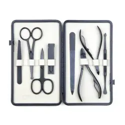 Leather-Bound Manicure Set - Black/White Tijeras de uñas Leather-Bound Manicure Set - Black/White
