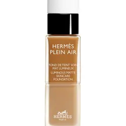 Base de Maquillaje Tratante Luminosidad Mate Plein Air Hermès 67N Caramel