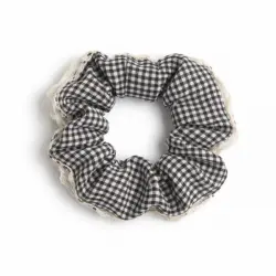 Lace Scrunchie  Woo oow