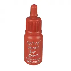 Technic Cosmetics - Labial líquido Velvet - Classic Red