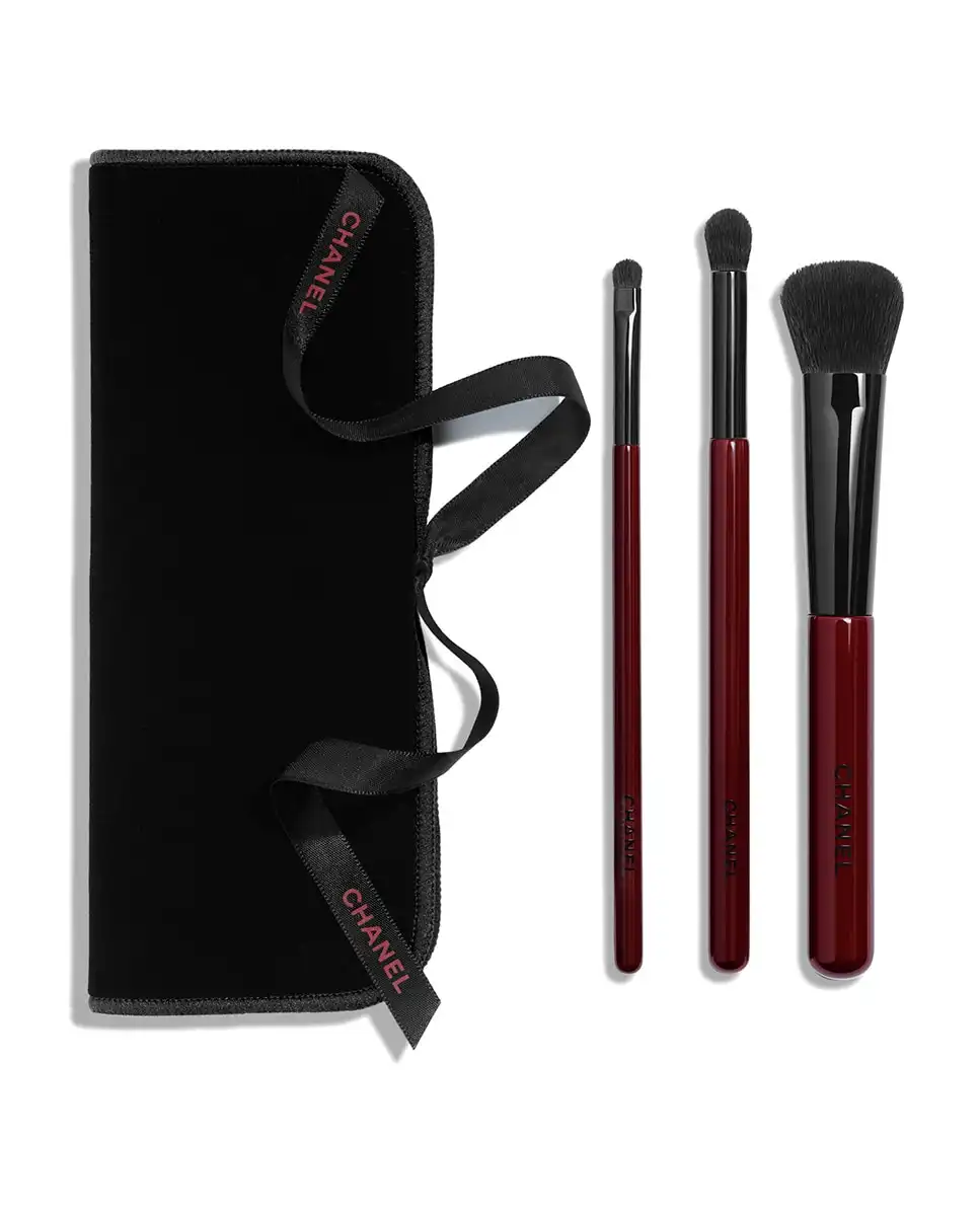 LES PINCEAUX ROUGE NOIR ESTUCHE CON 3 BROCHAS PROFESIONALES - Chanel - Comparador de precios