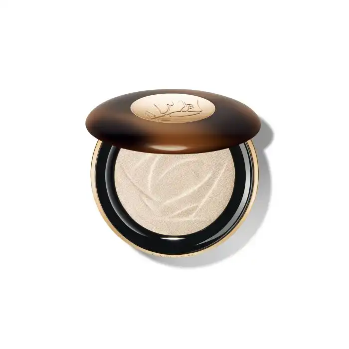 ¡40% DTO! Teint Idole Ultra Wear C.E. Iluminador Brillo Radiante - Lancôme - Comparador de precios
