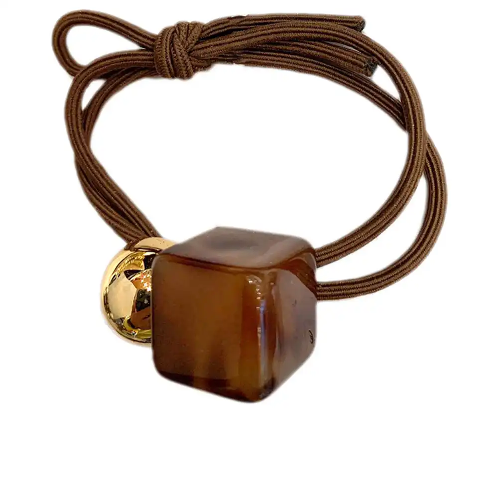 Goma con adorno figura cubo y bola 1 u - Inca - Comparador de precios