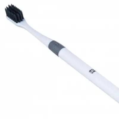 WOOM Cepillo de Dientes Charcoal Suave, 1 un - WOOM - Comparador de precios