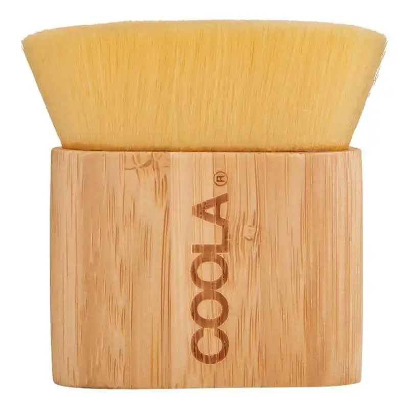 Brochas maquillaje Sunless Tan Kabuki Brush Coola - Coola - Comparador de precios