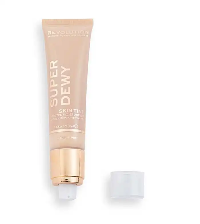 Revolution - *Super Dewy* - Hidratante con color Super Dewy Skin Tint - Medium Light - Makeup Revolution - Comparador de precios