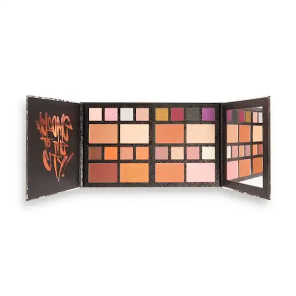 Dc Universe Large Face Palette - REVOLUTION - Comparador de precios