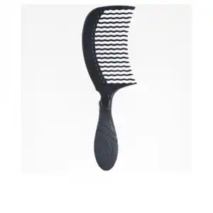 Pro Detangling Comb Black