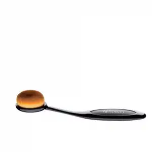 Medium Oval Brush premium quality